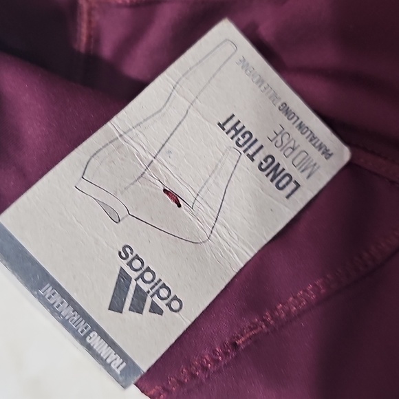 Adidas - Picture 2 of 3